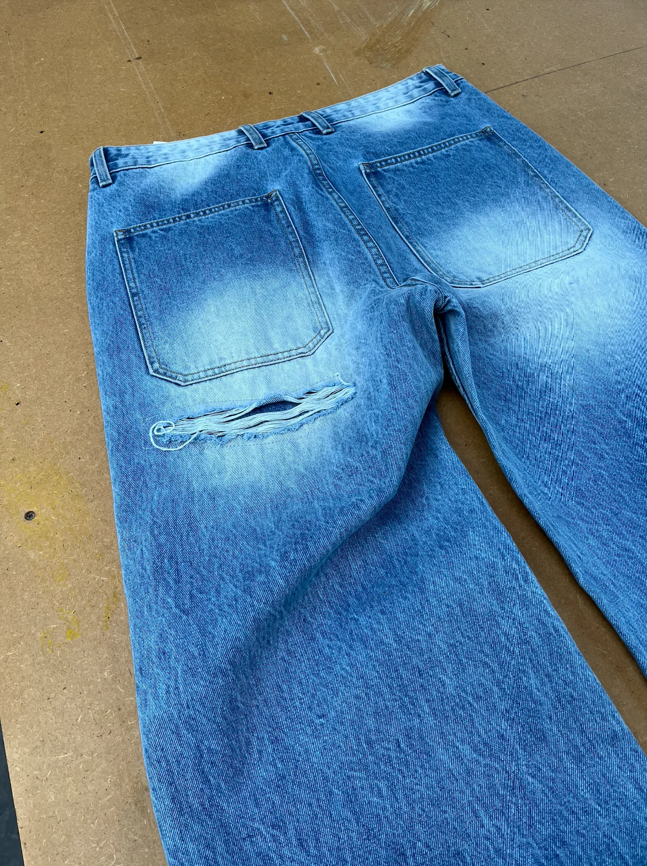 teared up denim jeans - Image 3
